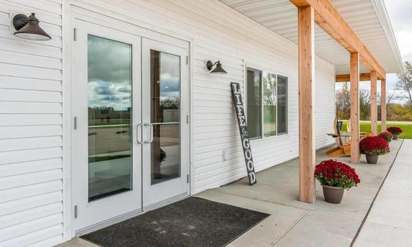 1 King Bed Suite Photo 13